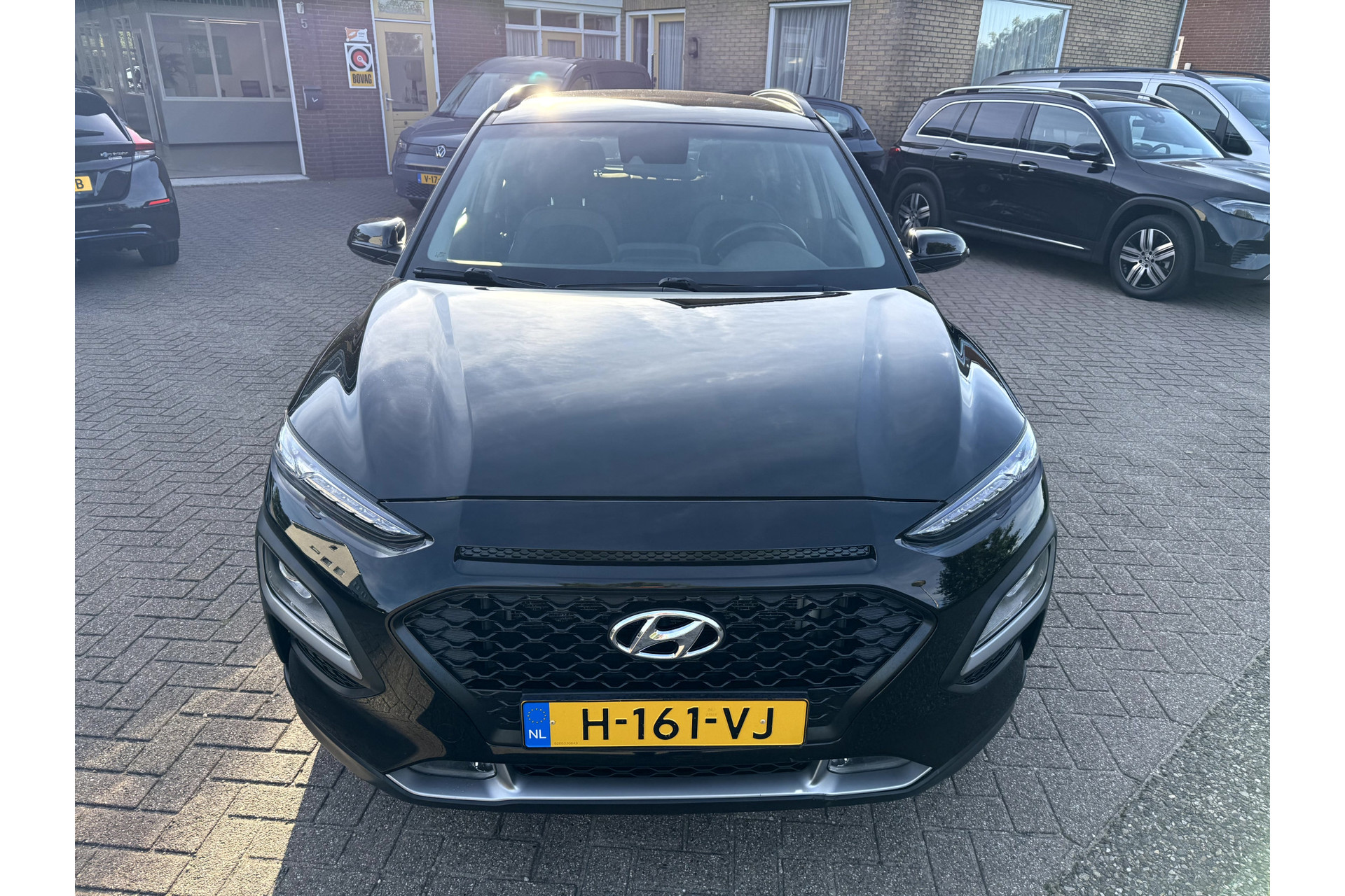 47324134-14.jpg